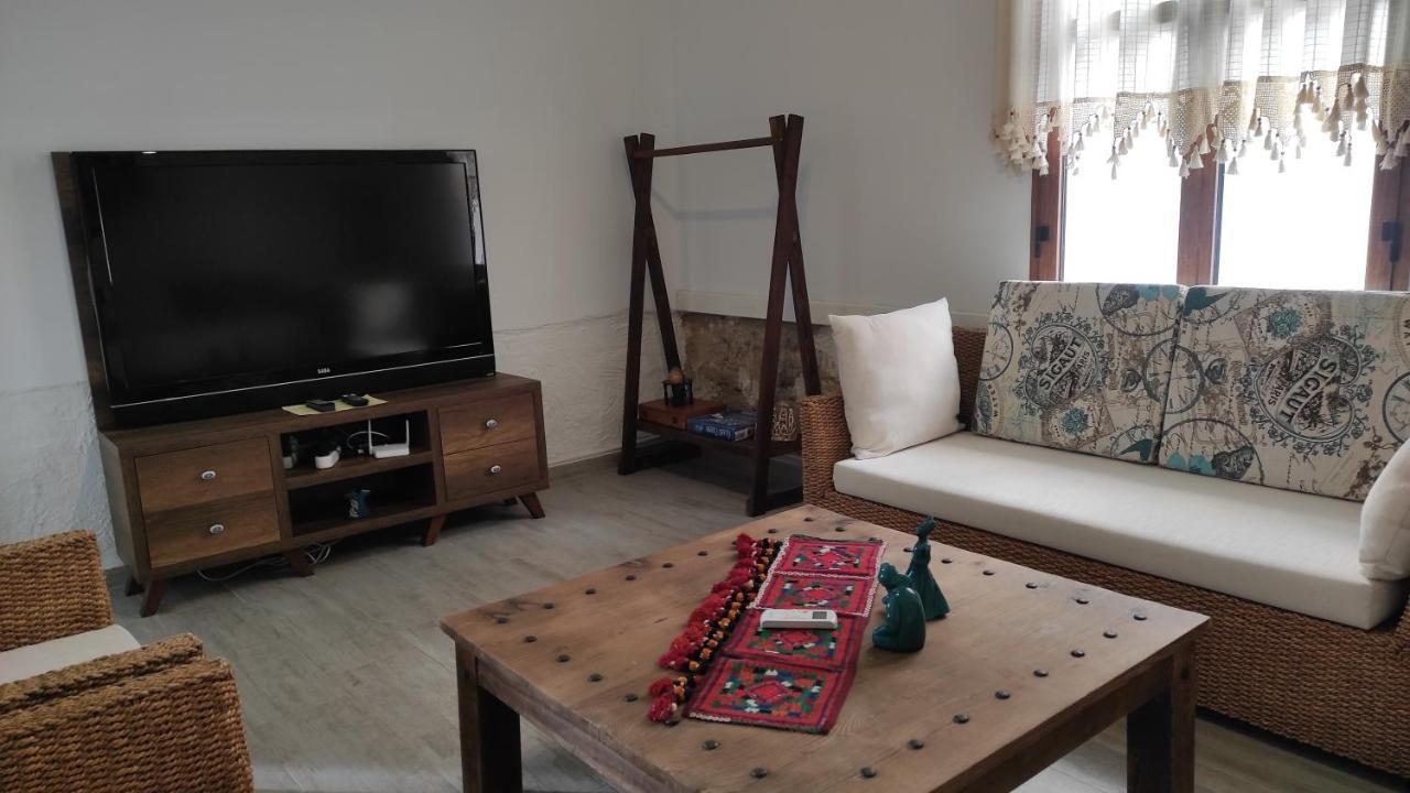 Mystic Guest House Famagusta 파마구스타 외부 사진
