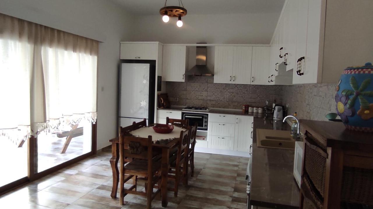 Mystic Guest House Famagusta 파마구스타 외부 사진