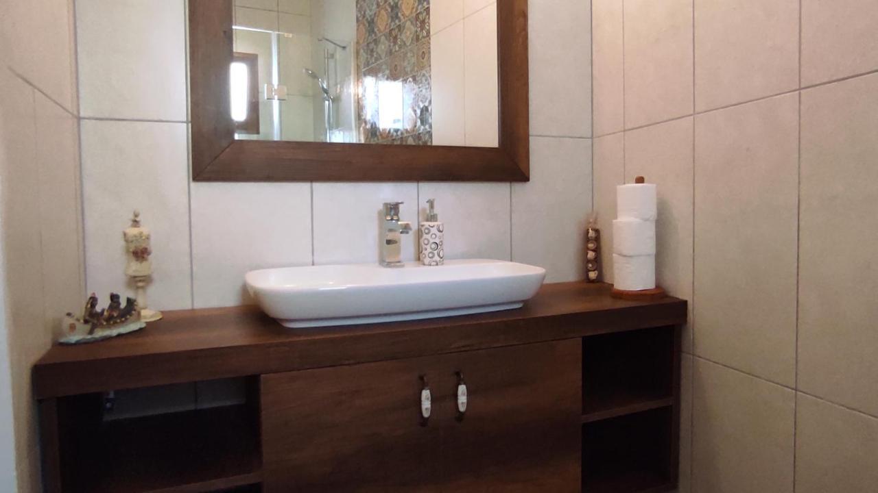 Mystic Guest House Famagusta 파마구스타 외부 사진