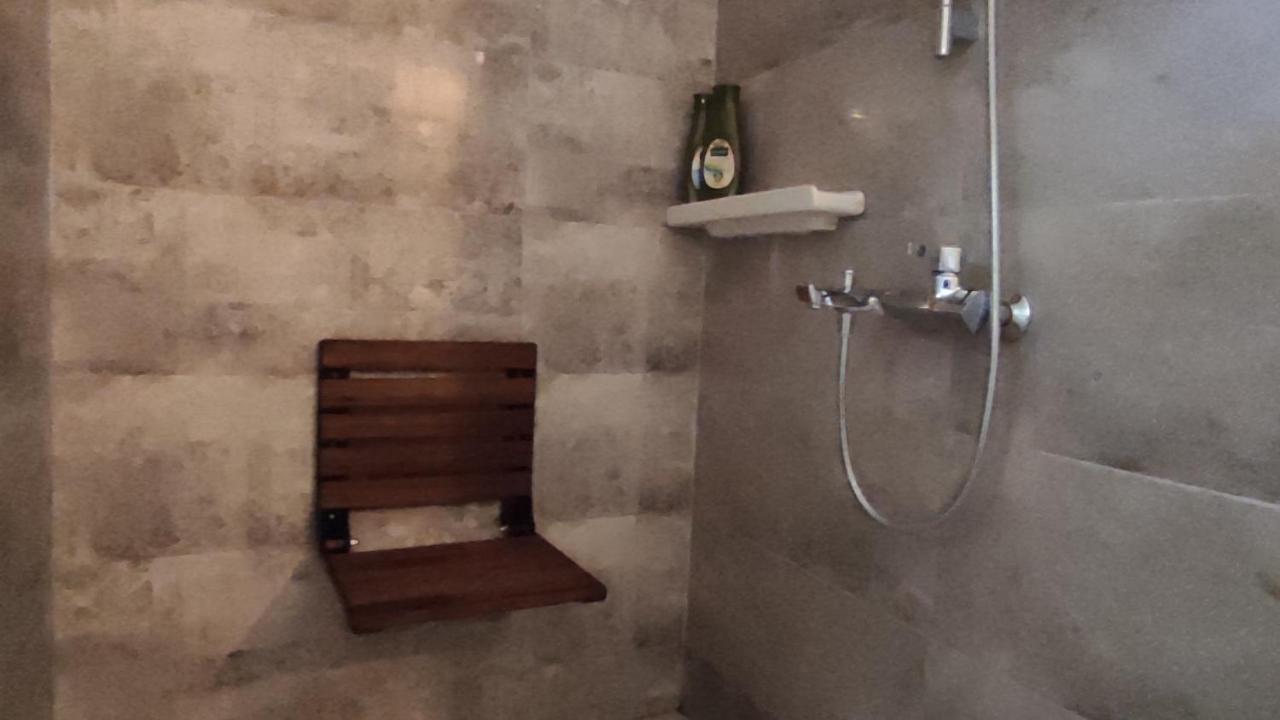 Mystic Guest House Famagusta 파마구스타 외부 사진